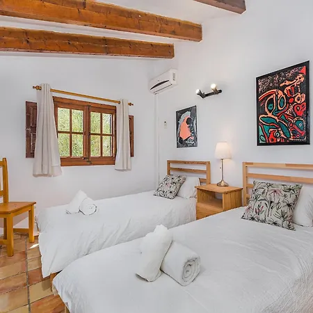 Villa Near Old Town *